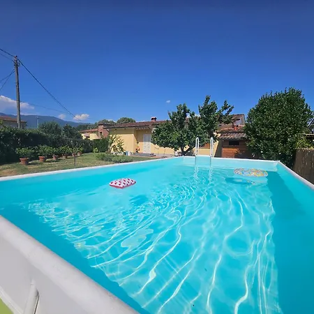 Lory Villa Lammari